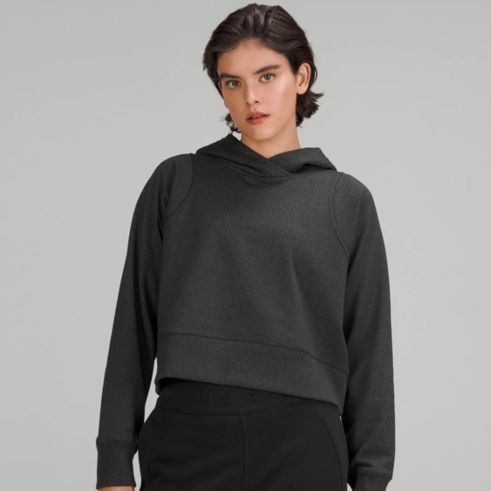 Lululemon loungeful cropped hoodie sparkle black